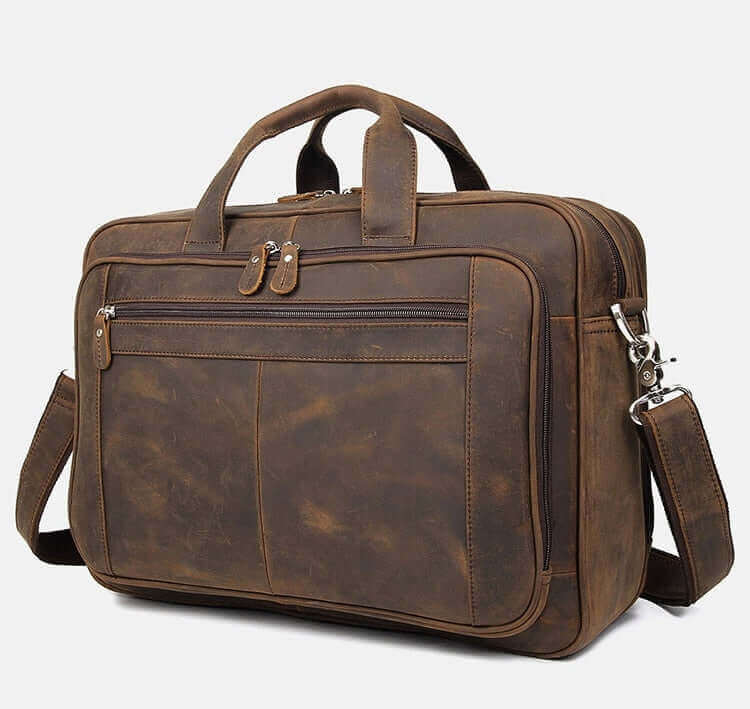 Quality Leather Travel Bag with Space for a 15" Laptop.