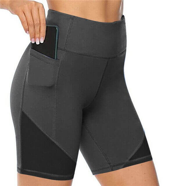 Shorts High Waist And Phone Pocket. Nylon & Spandex.